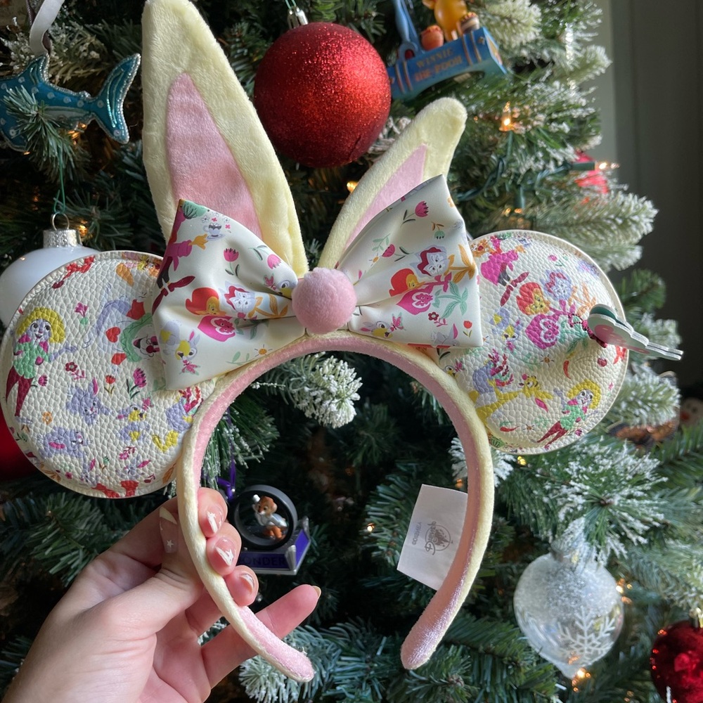 Minnie Ears Reigning Rabbits